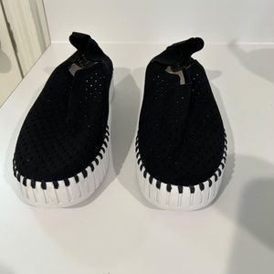 Ilse Jacobsen Black and White Platform Shoe